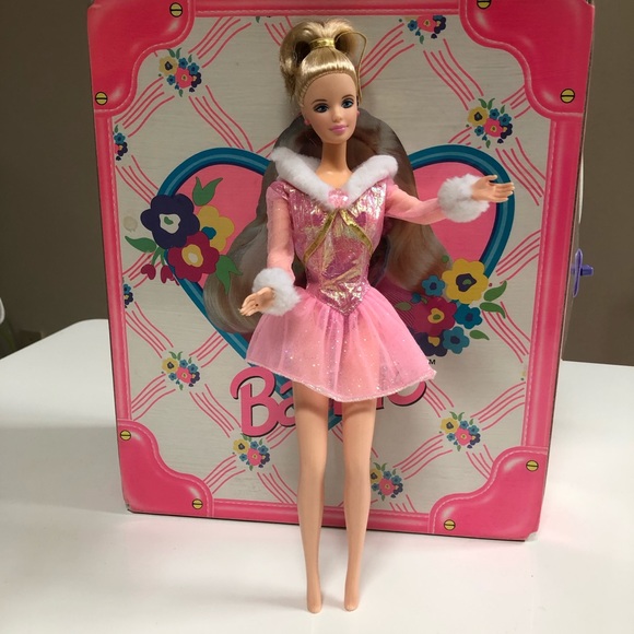 ⭐️Host Pick⭐️ - Jewel Skating Barbie - Picture 11 of 11